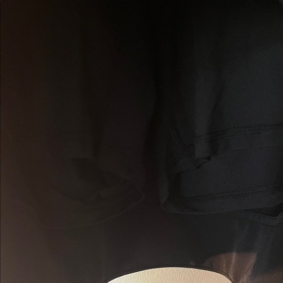 NWT exercise skirt with shorts underneath - Picture 2 of 3